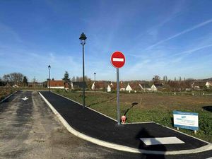 Terrain constructible viabilisé à vendre