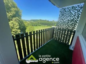 Location meublée appartement 2 pièces 55.7 m² à Bourges (18000)  690 €