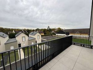 Location Appartement 3 pièces à Cormelles-le-Royal (14123) : à louer 3 pièces / 64m² Corme