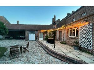 Maison Escaudoeuvres 268 m² T-5 à vendre  309 000 €