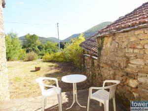 Maison de charme avec terrain et remise – Vue campagne & Mont Caroux