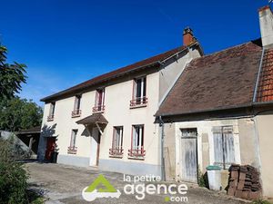 Vente maison 7 pièces 160 m² à Sancergues (18140)  66 000 €
