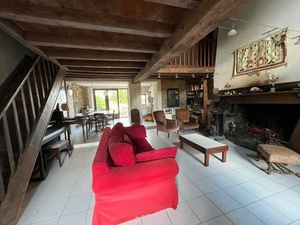Vente maison 6 pièces 168 m² à Cressat (23140)  108 600 €