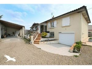 Vente maison 8 pièces 98 m² Saint-Michel (16470)