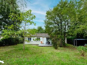 Vente maison 5 pièces 108 m² à Hourtin (33990)  298 000 €