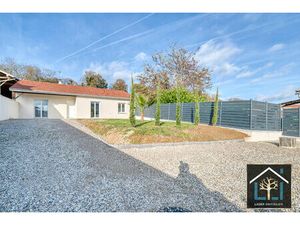 Maison Bourg Saint Christophe entièrement rénovée