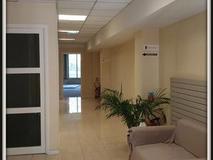 Local professionnel à louer PIERREFITTE SUR SEINE 2 pièce(s) 32m2 900€/mois HT/HC