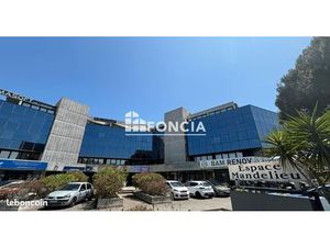 Local bureaux 50 m²