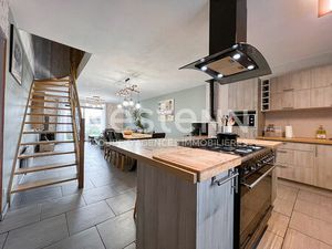 Rénovée avec goût  Maison 5 ch. + jardin + dépendance