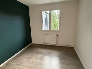 Location appartement 1 pièce 14.6 m² à Chartres (28000)  370 €