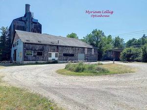 Local d'activités à vendre