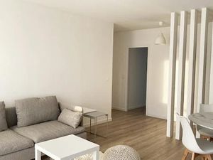 Location meublée appartement 2 pièces 51 m² à Clichy (92110)  1 670 €
