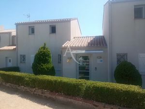 Challans - Médiathèque Local professionnel 98 m²