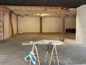 Local commercial 10 pièces 224 m² à vendre / acheter caumont-sur-durance 84510 ? | ERA Imm