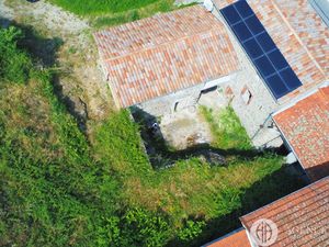 Maison en pierre hors d'eau hors d'air