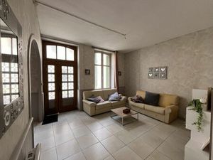 Vente maison 8 pièces 206 m² Le Châtelet (18170)