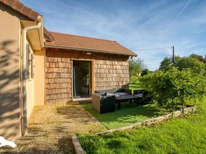 Vente maison 3 pièces 92 m² à Bars (24210)  226 180 €