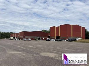 en vente Local commercial 4 000 m² – 1 345 500 € |Steinbourg