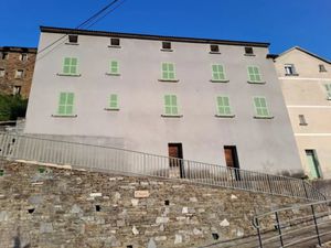 Vente propriété 7 pièces 210 m² à Valle-d'Alesani (20234)  345 000 €