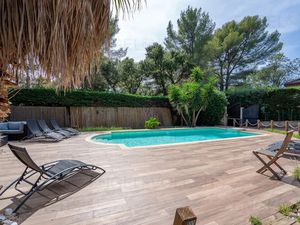 Vente villa 5 pièces 159 m² à La Croix-Valmer (83420)  1 499 000 €