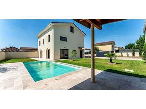 Maison avec piscine et jardin Tramoyes (01)