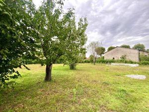 Terrain constructible viabilisé à vendre