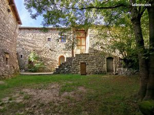 Maison 7 pièces 211 m²