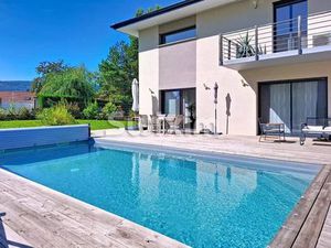 Maison de luxe de 6 pièces en vente à Saint-Germain-sur-Rhône  Auvergne-Rhône-Alpes