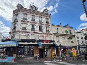 Location appartement 4 pièces 59.38 m² à Issy-les-Moulineaux (92130)  1 545 €