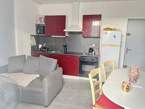 Vente appartement 3 pièces 46 m² à Pezenas (34120)  83 000 €