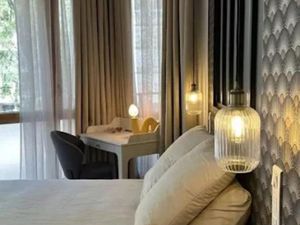 Location meublée appartement 2 pièces 57 m² à Clichy (92110)  1 400 €