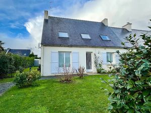 Location maison 5 pièces 115 m² à Gouesnach (29950)  990 €