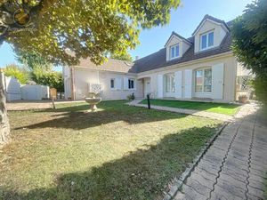 Maison 7 pièces avec Jardin 1022 m²