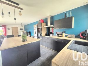 Vente maison 5 pièces 122 m² à Varetz (19240)  320 000 €