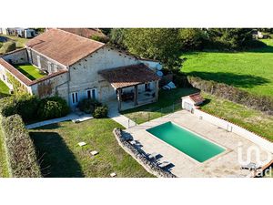 Vente maison 11 pièces 332 m² à Souffrignac (16380)  293 000 €