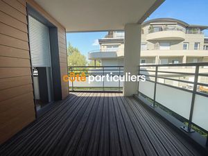 Vente appartement 2 pièces 43.73 m² à Ferney-Voltaire (01210)  299 000 €