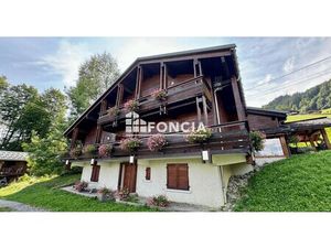 Chalet de luxe à vendre à Saint-Nicolas-la-Chapelle