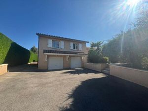 Maison de luxe à vendre à Misérieux