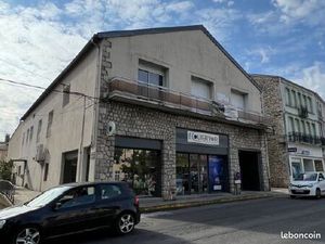 Immeuble commercial et bureaux à forte rentabilté locative