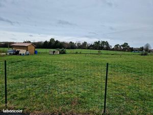 Terrain 970 m² Les Peintures