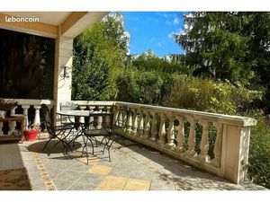 Pavillon 8 pièces 150 m²