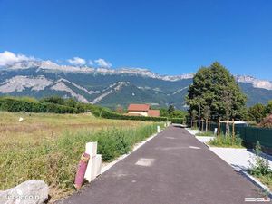 Terrain 540 m² Tencin
