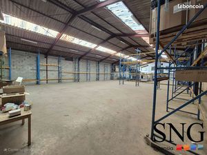 Local 650 m² Rouxmesnil-Bouteilles