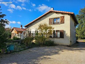 Propriété 7 pièces 263 m²