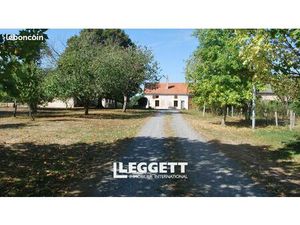 Maison 16 pièces 258 m²