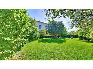 Maison 7 pièces 147 m²