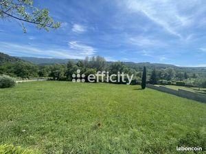 Terrain 800 m² Saignon