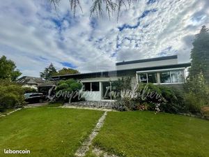 Villa 7 pièces 149 m²