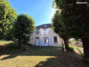 Maison 8 pièces 208 m²