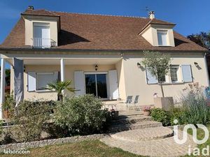 Maison 8 pièces 298 m²